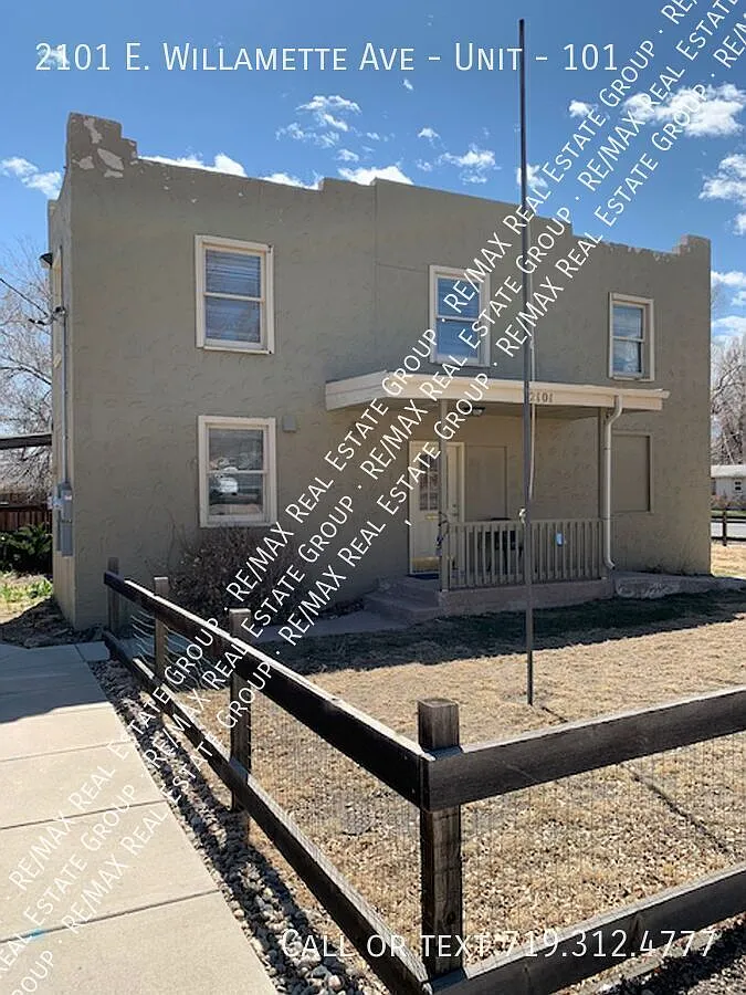 Building Photo - 2101 E Willamette Ave #101