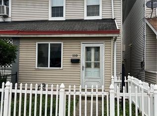 110 Orchard St, Mc Kees Rocks, PA 15136
