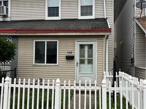 110 Orchard St, Mc Kees Rocks, PA 15136