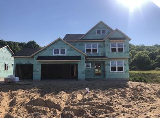 6434 Fieldview Dr, Rockford, MI 49341