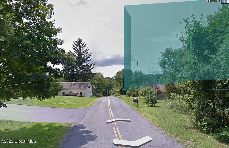 4th image of L25 N Brown Road