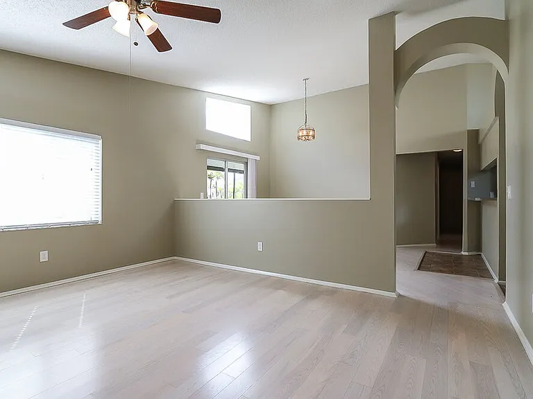 13414 Laraway Dr — Photo 2