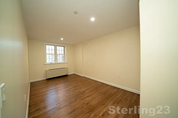 Rented by Sterling Realty Solution Inc | media 9