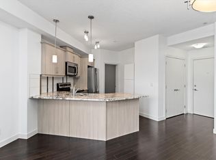 10523 123rd St NW #109, Edmonton, AB T5N1N9