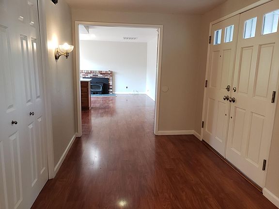 4th image of 5719 San Lorenzo Dr