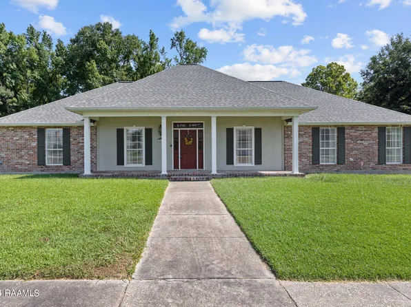 709 Sandpiper Ln, Opelousas, LA 70570