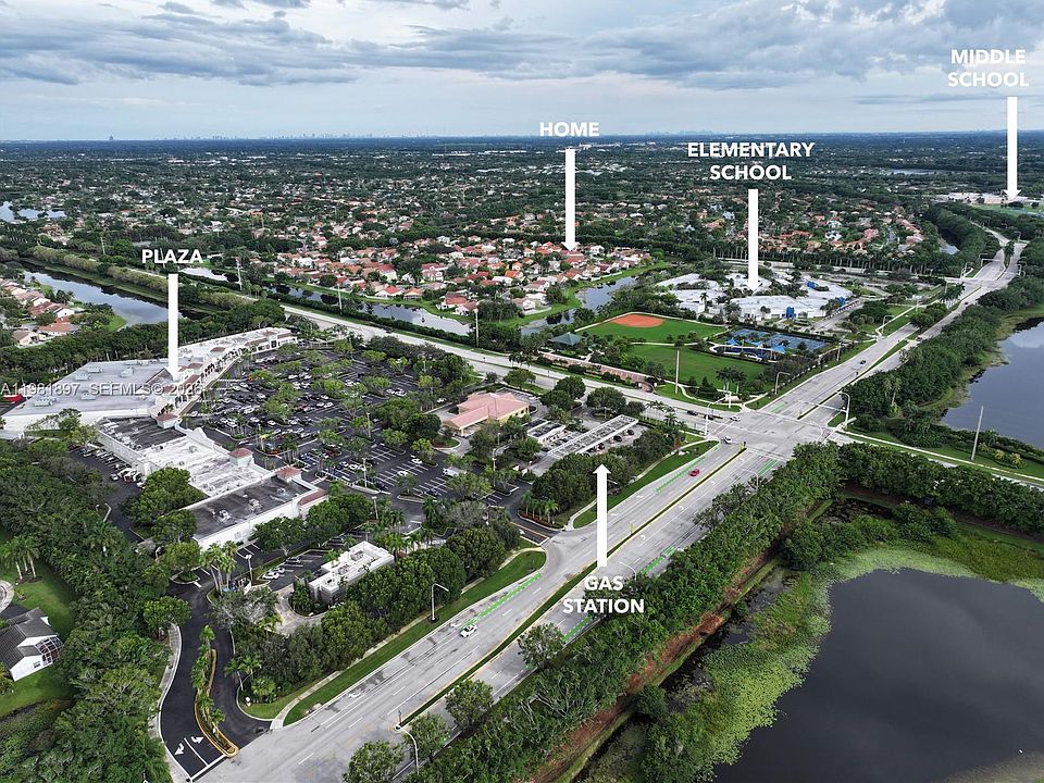 1st image of 365 Somerset Way