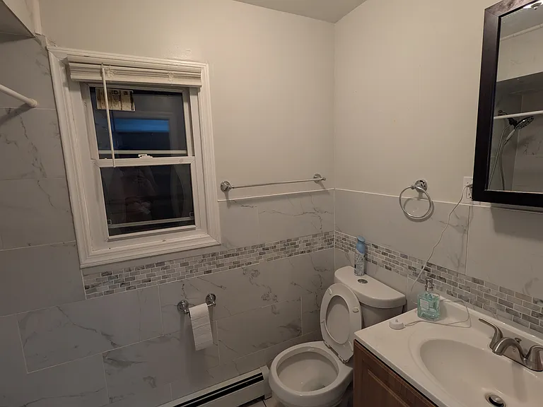 180 McAdoo Ave #2 — Photo 4