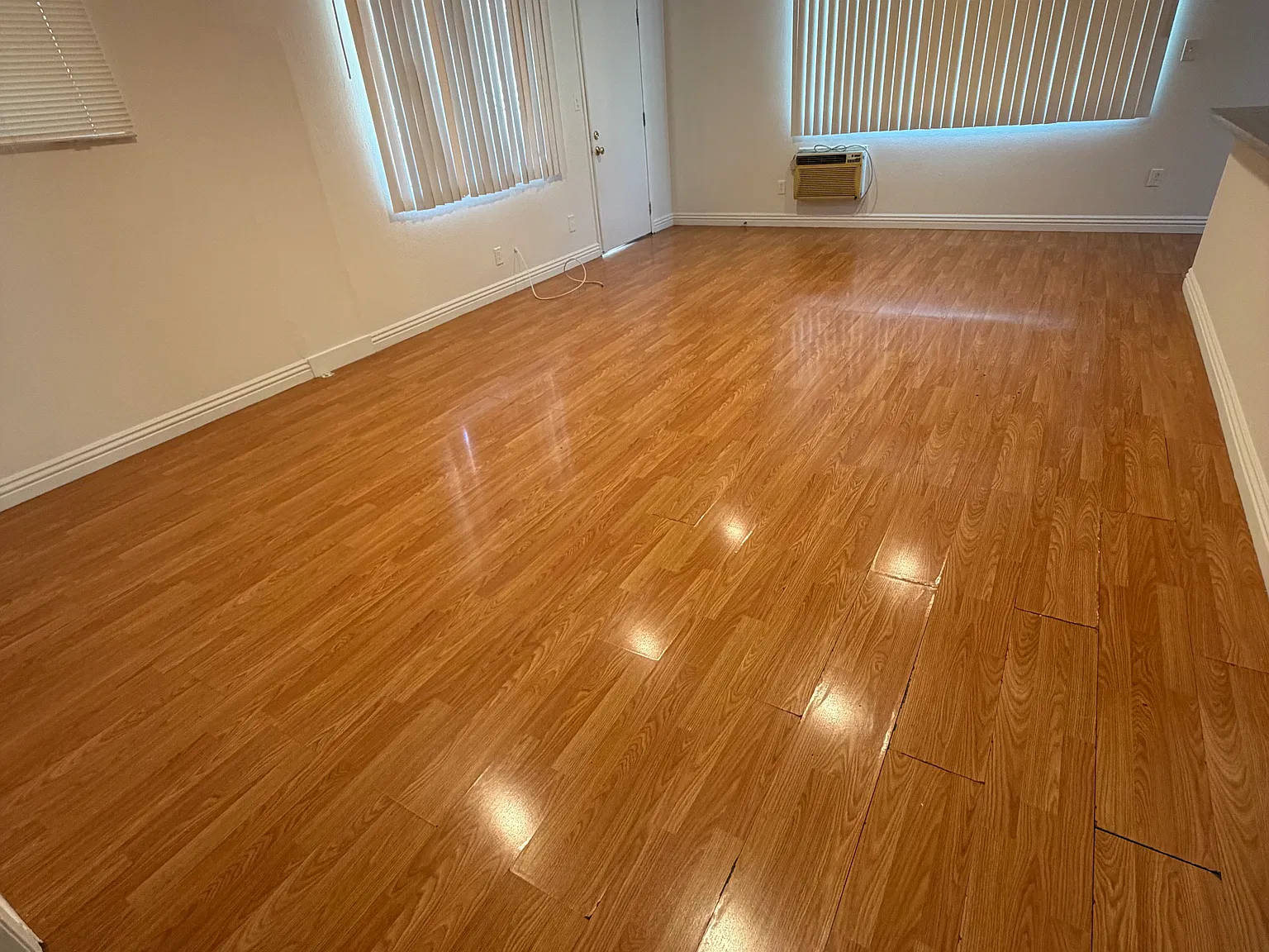 546 Salem St — Photo 2
