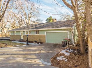 2040 Stockwell St, Lincoln, NE 68502