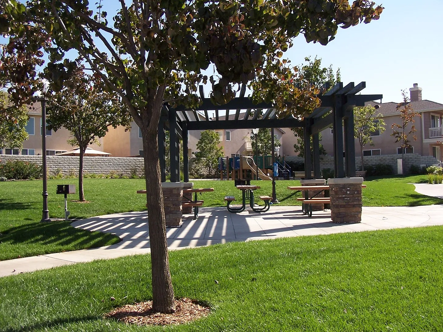 Beautiful 2 Story Home is Dominguez Hills Village — Photo 2