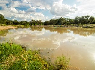1 County Road 15, Hallettsville, TX 77964