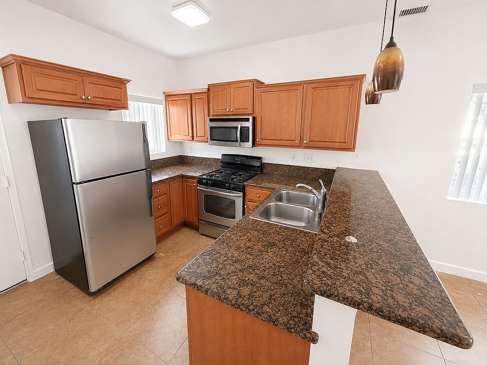 1st image of 3659-61 S Bonita St #6