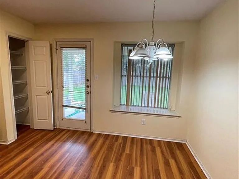 3454 Flowstone Ln — Photo 10