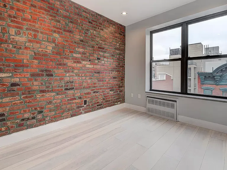 161 Stanton St #2E — Photo 2