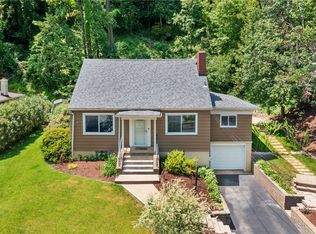 1701 June Dr, Pittsburgh, PA 15209