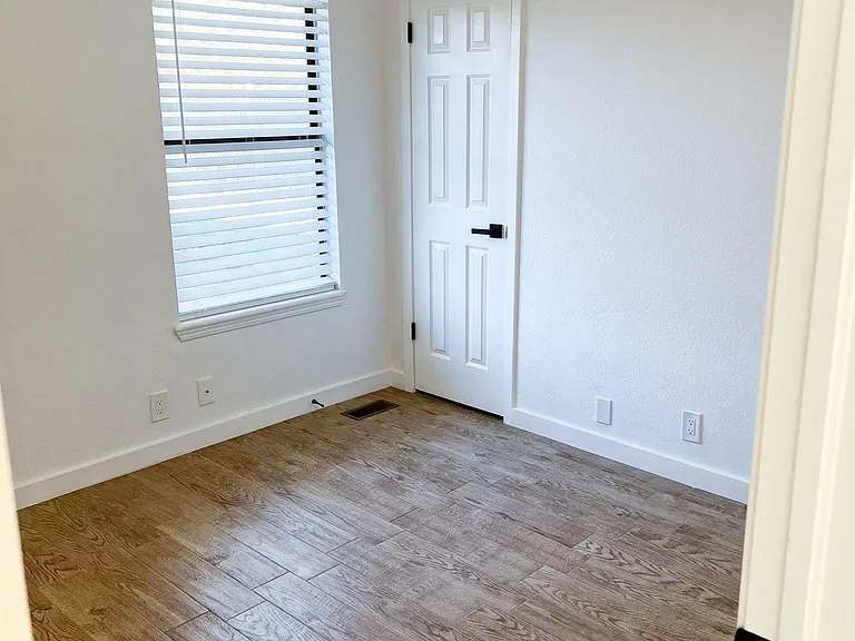 1300 S Gemini Rd — Photo 13