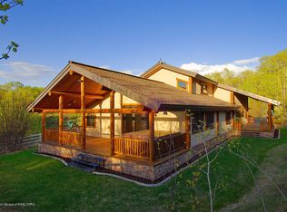 660 Strawberry Hills Dr, Grover, WY 83122