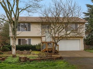 17505 SE Hemrich Rd, Damascus, OR 97089