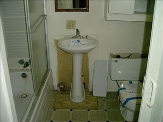 5th image of 19964 Palisade Ave