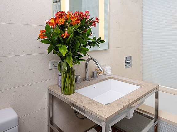 5th image of 70 W 45th St #30A
