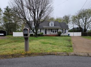 211 Paul Revere Ln, La Vergne, TN 37086