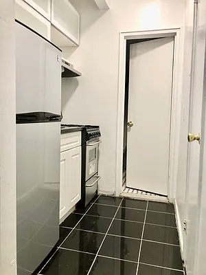 Rented by Keller Williams NYC | media 9