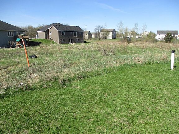 3rd image of 31738 Marshview Ct