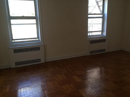 Rented by Contact Realty | media 15