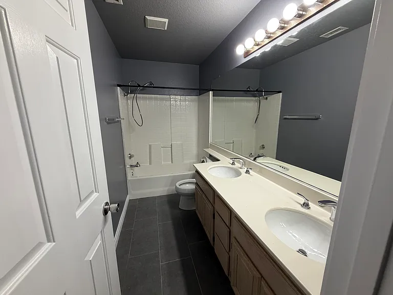 24056 Golden Pheasant Ln — Photo 6
