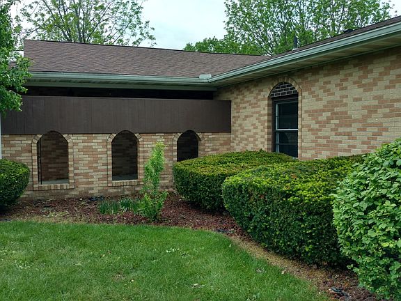 4th image of 3000 Gleneagle Dr