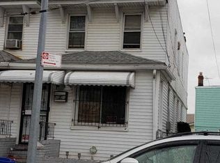 9221 168th Pl, Jamaica, NY 11433