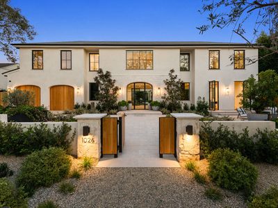 1026 Corsica Dr, Pacific Palisades, CA, 90272