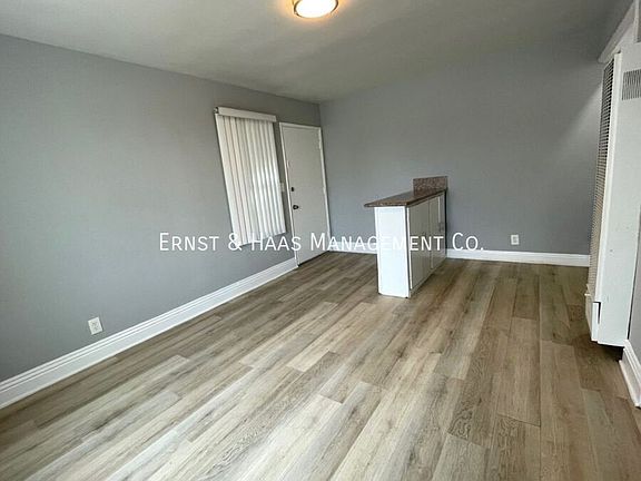 3rd image of 181 Argonne Ave APT 1
