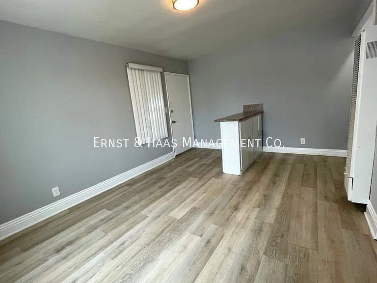 181 Argonne Ave #1 — Photo 3