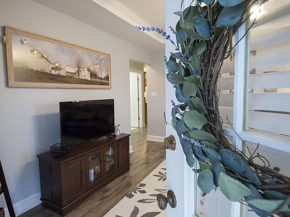 4th image of 7711 Stovall Pl