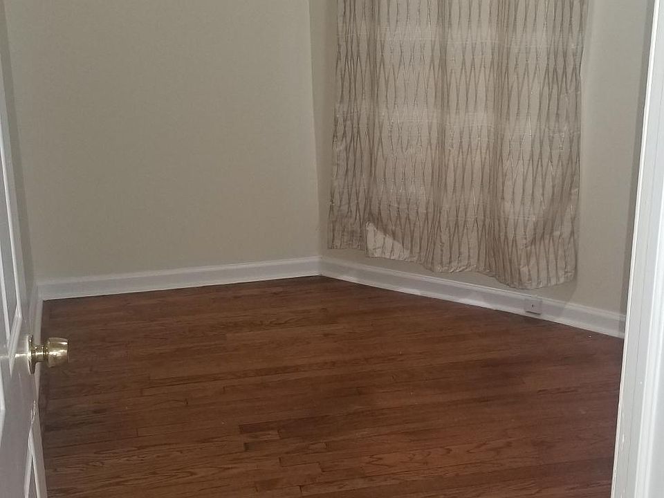 1st image of 3214 W 21st St #1