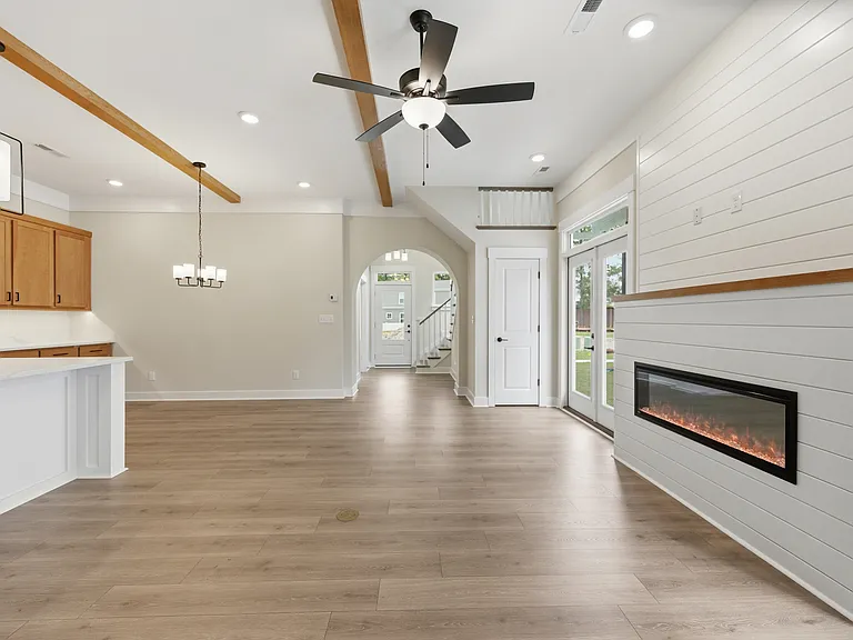 917 Calhoun Way — Photo 7