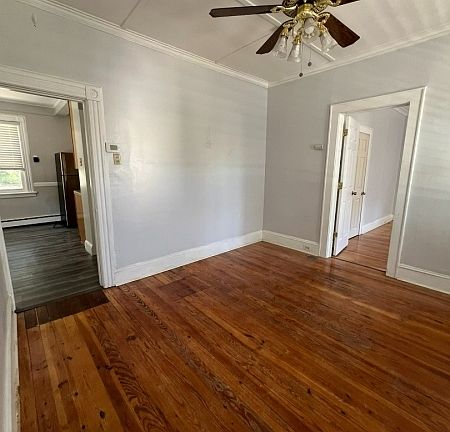3rd image of 41 Outlook Ave