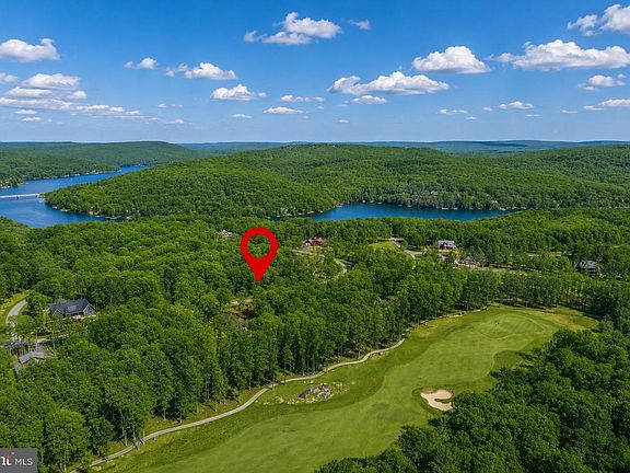3rd image of 40 Fern Loop Dr