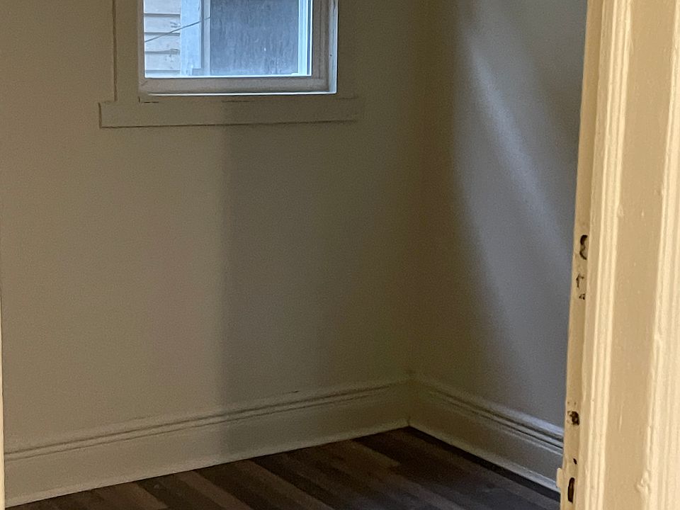 1st image of 268 Moselle St #1