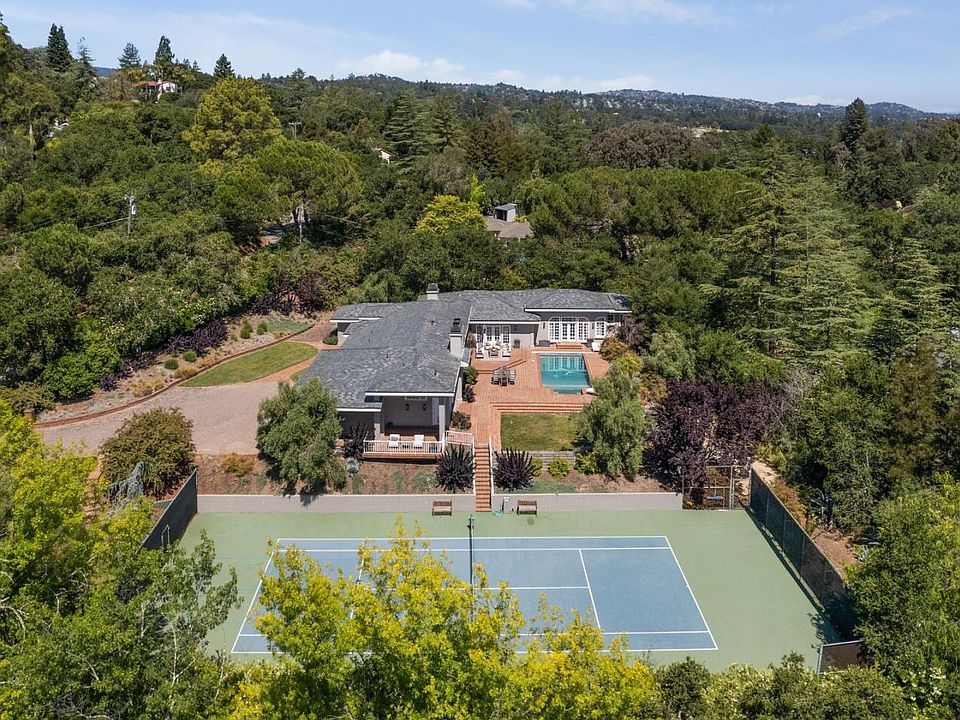 1st image of 417 Eleanor Dr