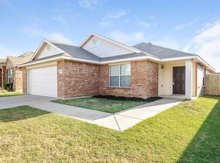 10904 Braemoor Dr, Haslet, TX 76052