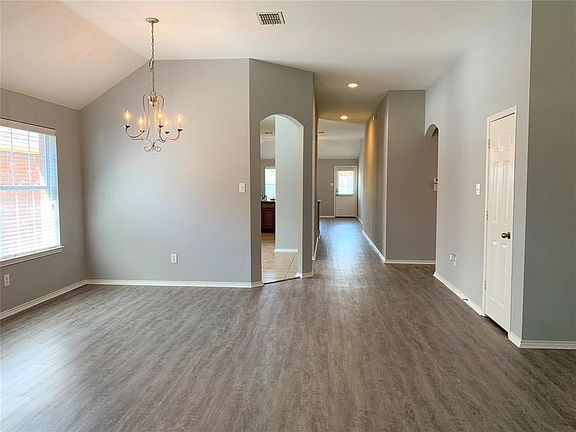 5th image of 12409 Ocean Spray Dr