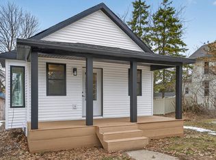 421 N 4th Ave, Sturgeon Bay, WI 54235