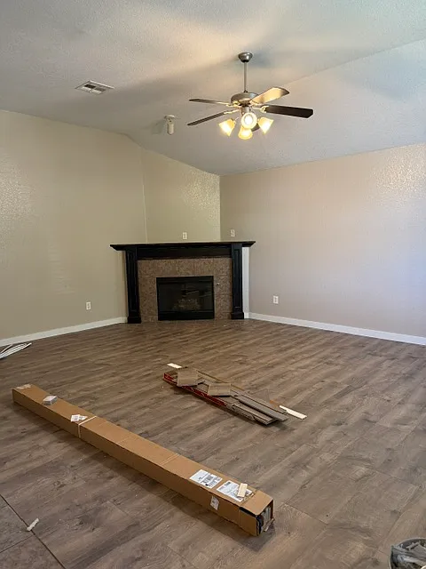 3 bed, 1835 sqft, $1,750 — Photo 2