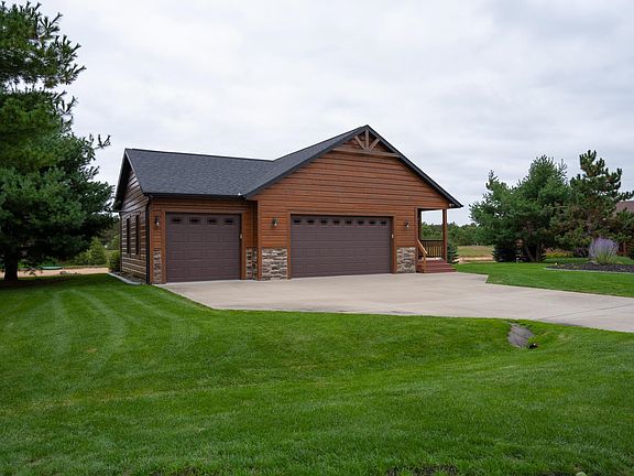 5th image of N7642 N Stone Gate Dr