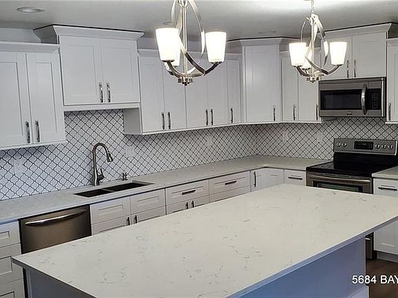 5th image of 5684 Baywater Dr #5684