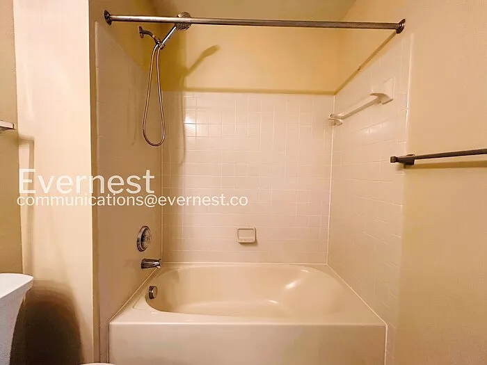 8348 Middle Ruddings Dr — Photo 17