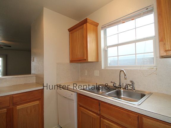 5th image of 4204 Jeff Scott Dr #A
